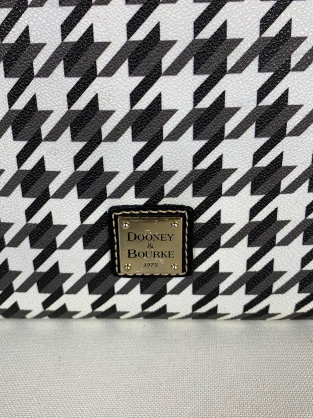 Good condition • Dooney & Bourke - Picture 2 of 8